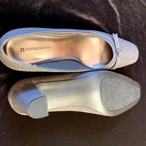 New Shaylee-Grey Fabric pumps